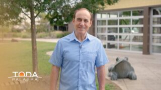 15 de febrero | La luz emite poder | Toda Palabra | Pr. Robert Costa